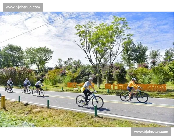 2025 成都天府绿道国际自行车赛启幕 燃动生态经济双循环