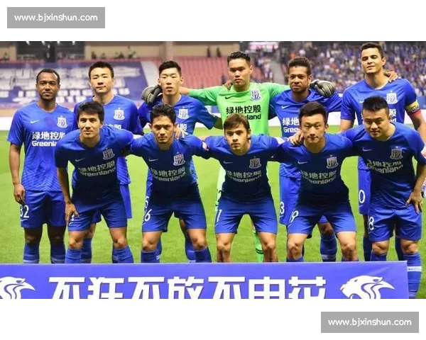 斯卢茨基致申花球迷：你们的高度，是球队最需要的力量