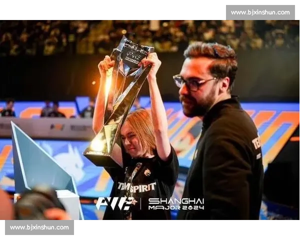 年度电竞爆笑集锦！选手神级操作反转观众：我笑疯了！