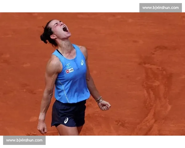 赛前不被看好，她却一路黑马到底，笑傲法网！